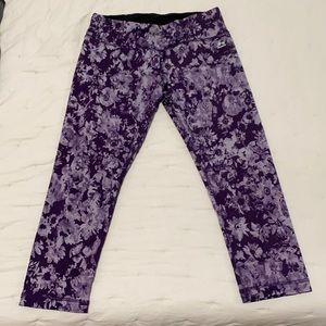 Purple and white floral capris